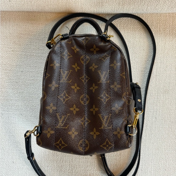 Authentic Louis Vuitton Backpack ✨ - Picture 3 of 5